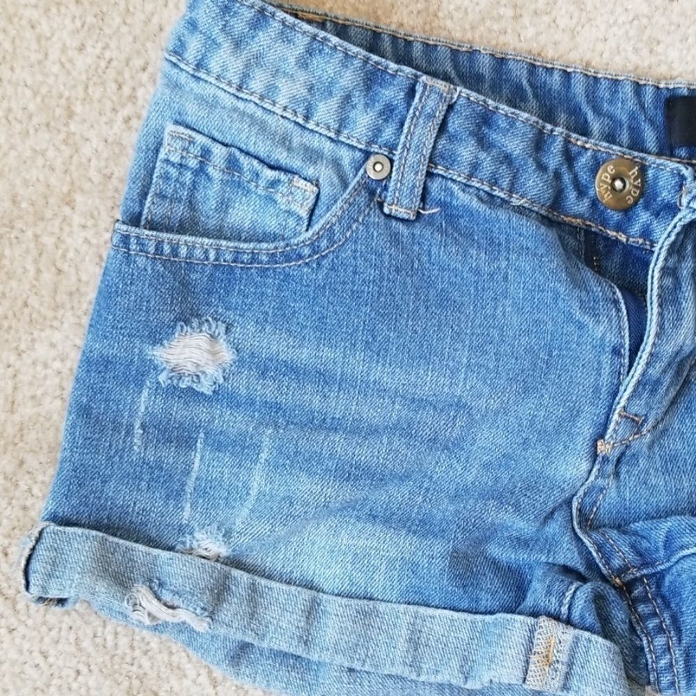 Hype Jean Shorts - Picture 3 of 7
